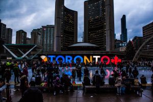 Без помощи Торонто ждет повышение налогов и сокращение расходов
