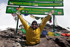 Инвалид преодолел Килиманджаро