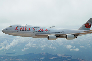 Air Canada тоже бросает багаж пассажиров