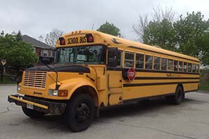 Проезд мимо школьного автобуса = потеря водительских прав
