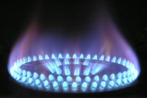 Цены на газ ударят по канадским семьям