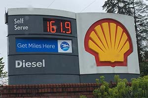 В BC поставлен рекорд стоимости бензина 