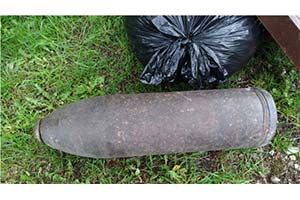 40 килограммовый снаряд выбросили в мусор