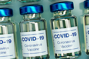 Канада пожертвует вакцину бедным странам