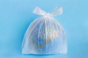 Трюдо запретит одноразовый пластик в 2021-м году