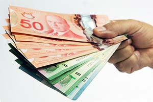Канадцы под грузом кредитных линий