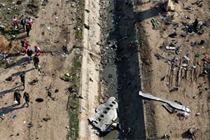 Канада выплатит 25 тысяч семьям жертв сбитого в Иране самолета