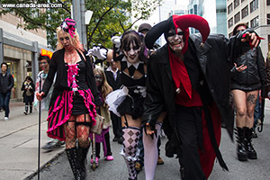Парад зомби в Торонто 2013