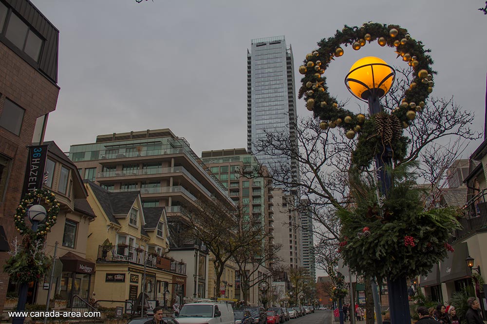 Новогоднее украшение города - Торонто