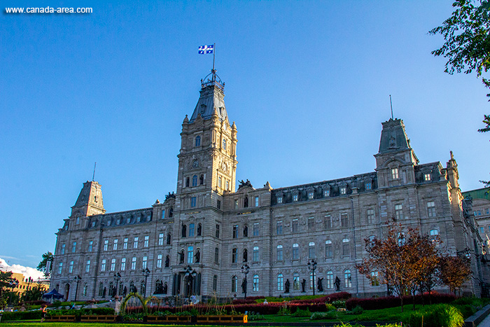Здание парламента Квебека